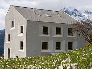 Berglodge Pensiun Laresch Graubünden Schweiz